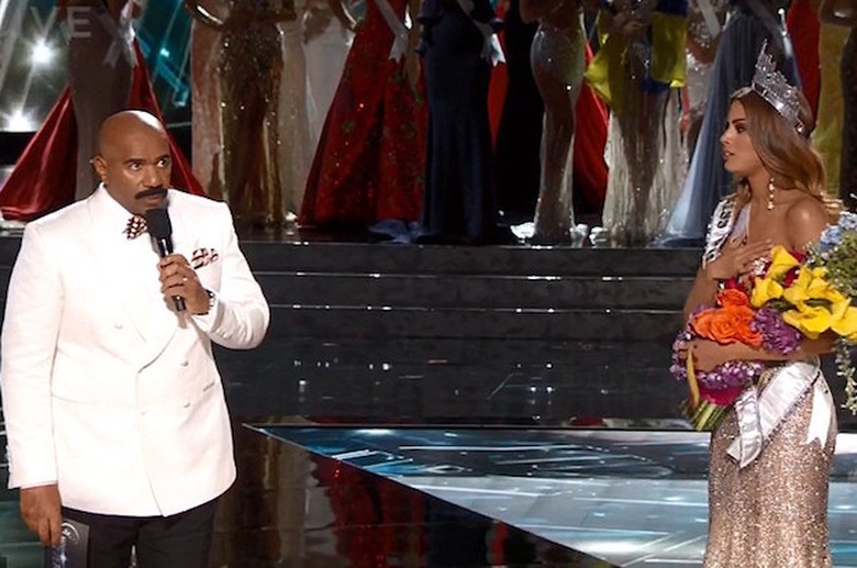 52-STEVE-HARVEY-MISS-UNIVERSE