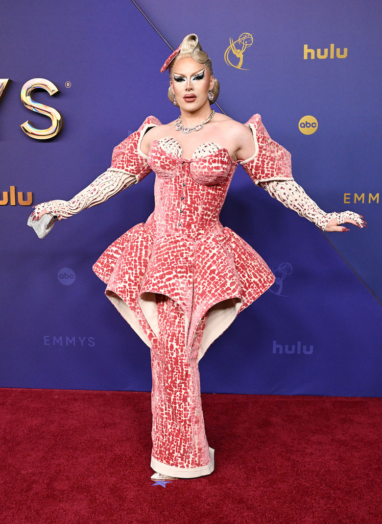 2024 Emmys Red Carpet Photos
