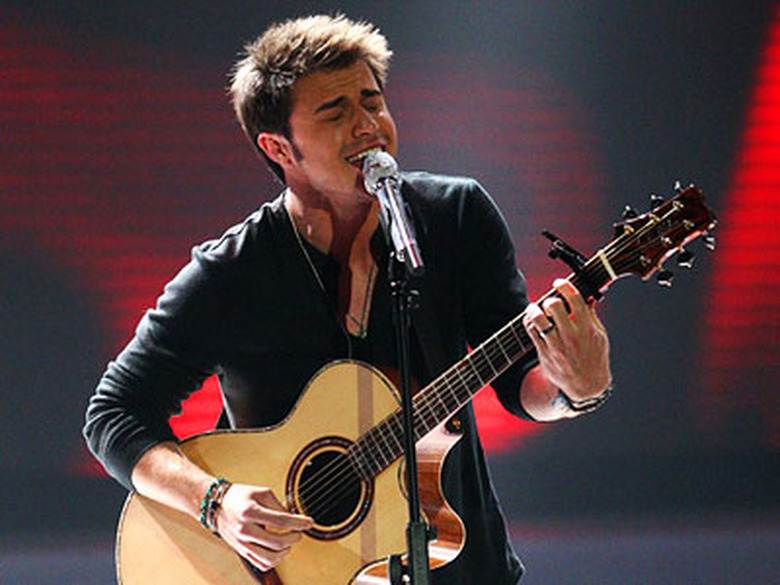 26-american-idol-best-performance-kris-allen-heartless