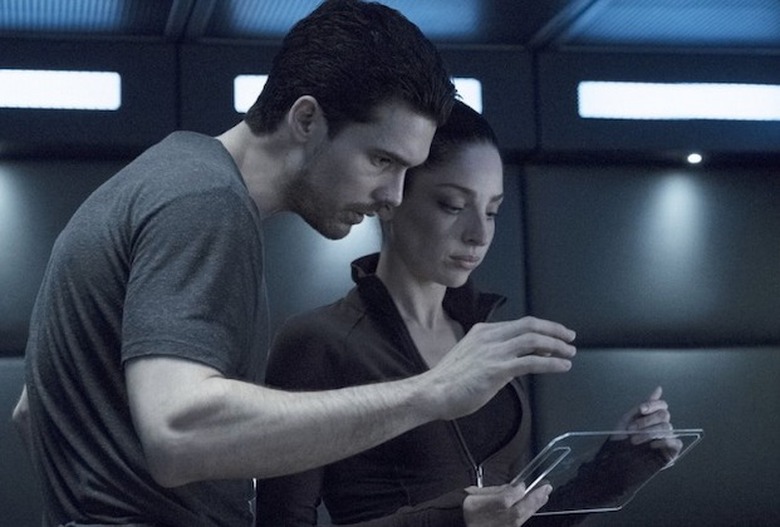 Anna Hopkins Photos