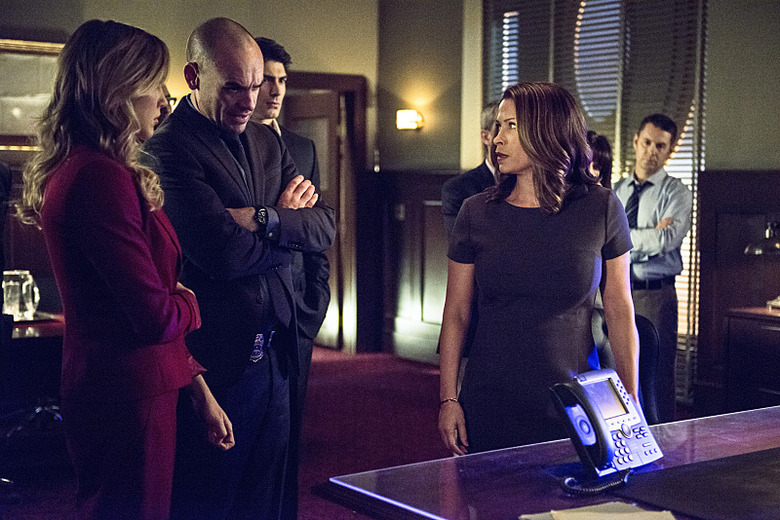 arrow-season-3-photos (18)