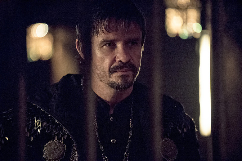 arrow-season-3-photos (18)