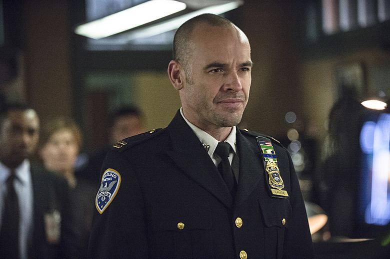 arrow-season-3-photos (2)