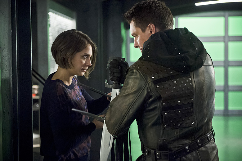 arrow-season-4-photos (11)