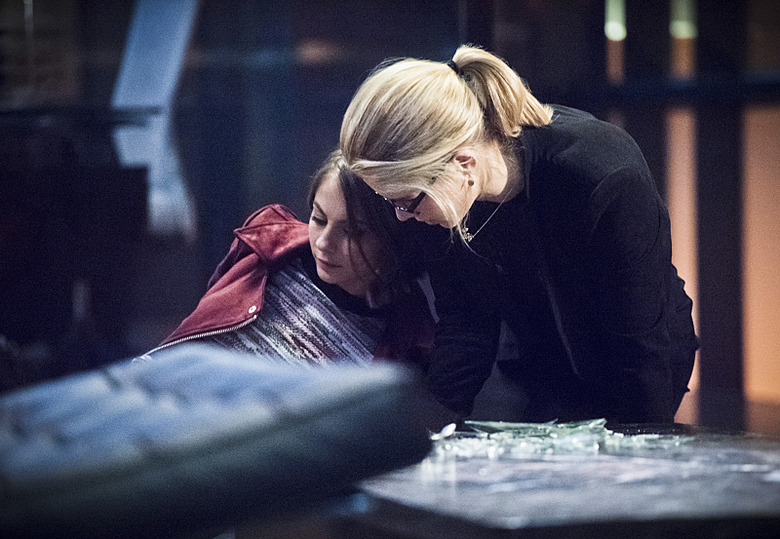 arrow-season-4-photos (15)