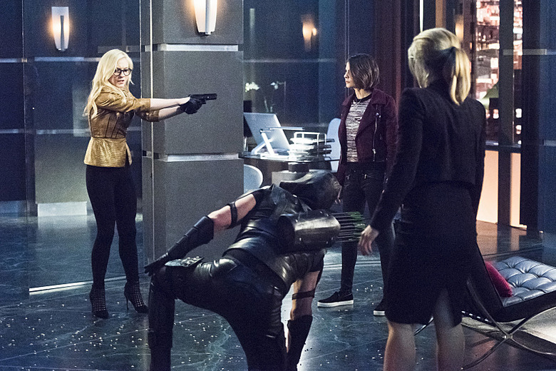 arrow-season-4-photos (19)