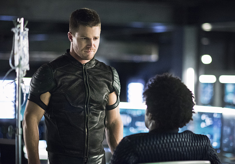 arrow-season-4-photos (3)