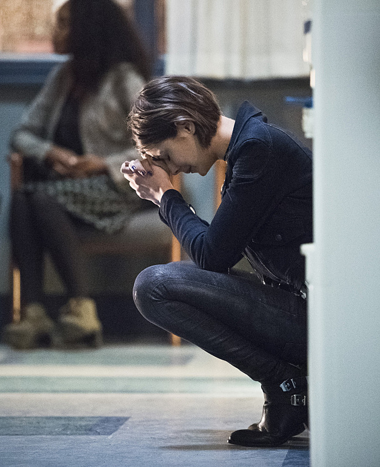 arrow-season-4-photos (4)