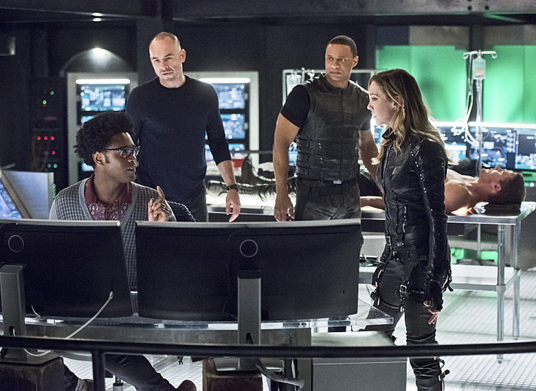 arrow-season-4-photos (7)