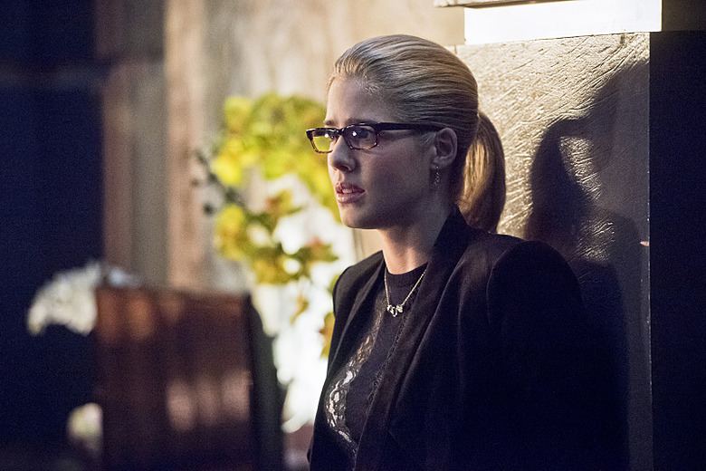 arrow-season-4-photos (9)