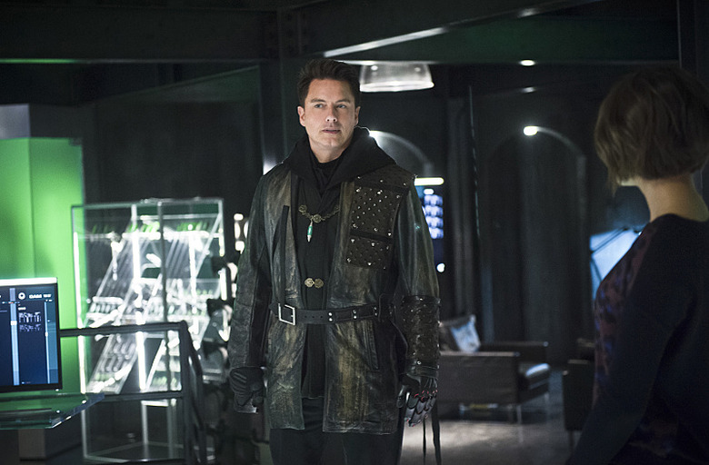 arrow-season-4-photos (9)