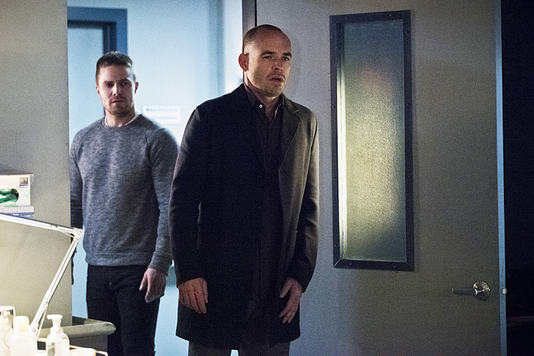 arrow-season-4-photos (9)