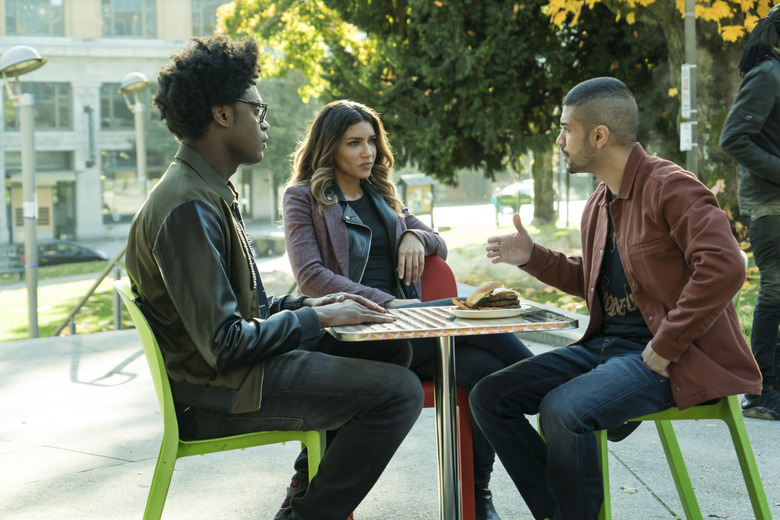 Arrow Season 6 Photos