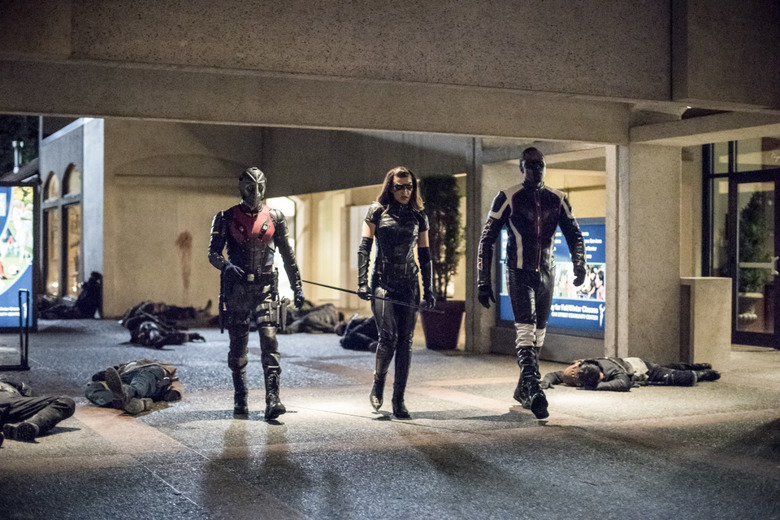 Arrow Season 6 Photos