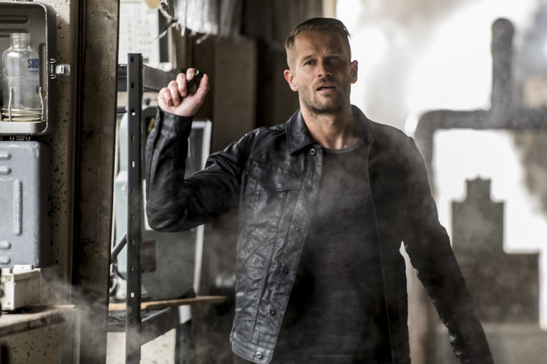 Arrow Season 6 Photos