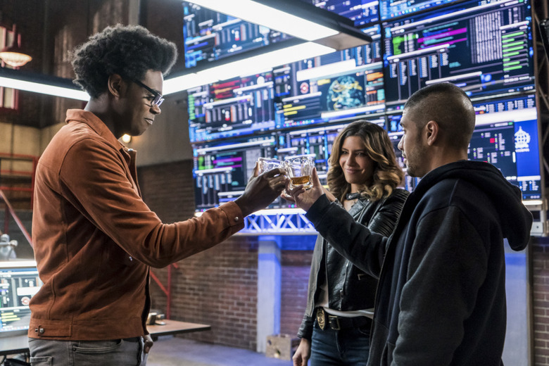 Arrow Season 6 Photos