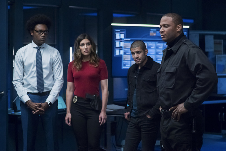 Arrow Photos Season 7