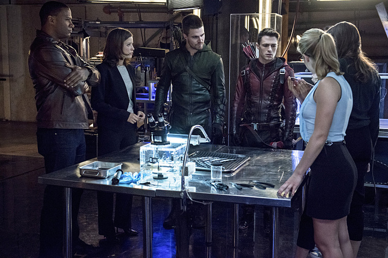 arrow-season-3-photos (12)