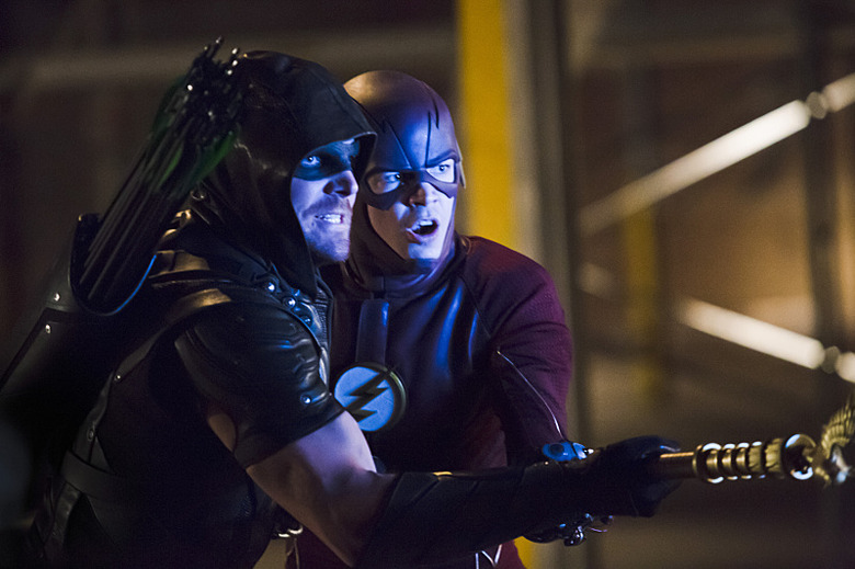 arrow-the-flash-crossover-photos (15)