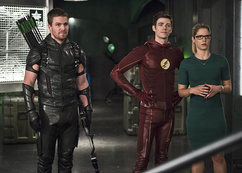 arrow-the-flash-crossover-photos (21)