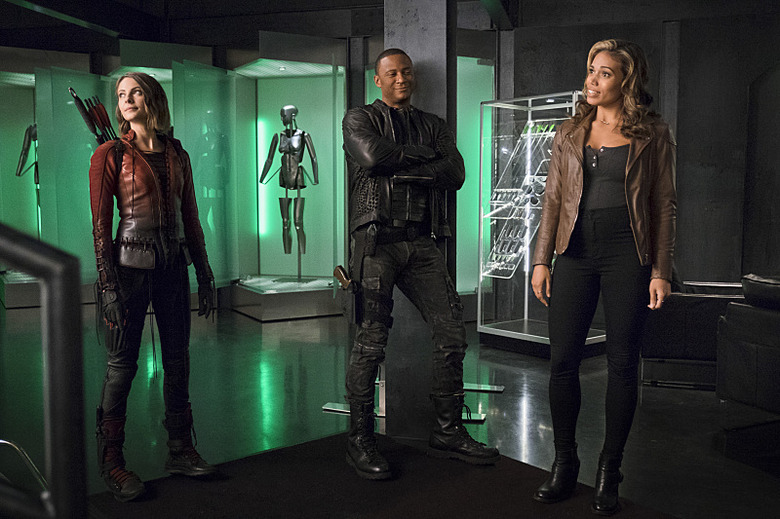 arrow-the-flash-crossover-photos (22)