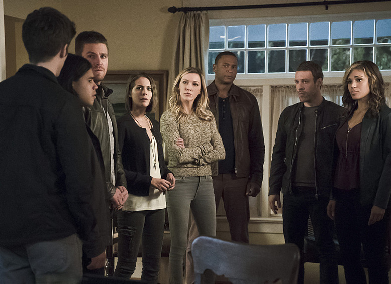 arrow-the-flash-crossover-photos (9)