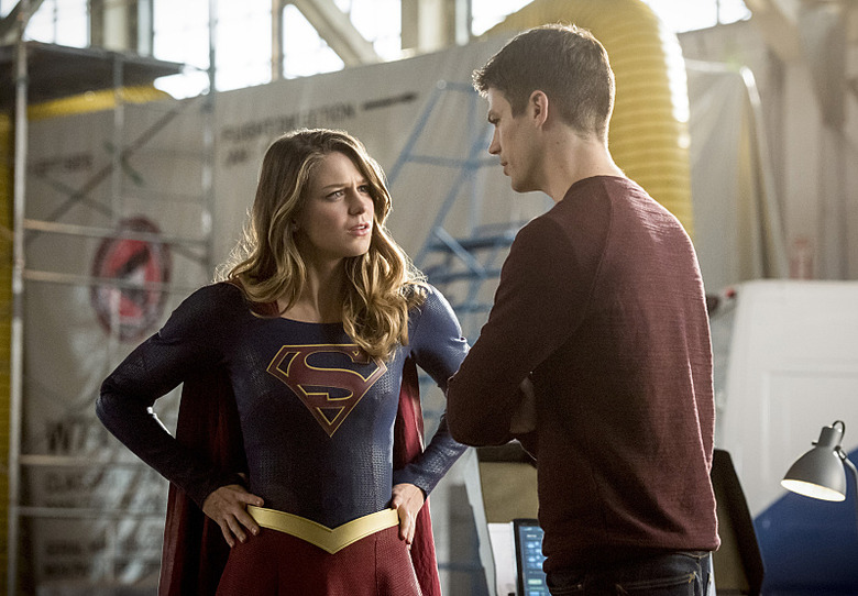 supergirl-flash-arrow-legends-crossover-photos-26