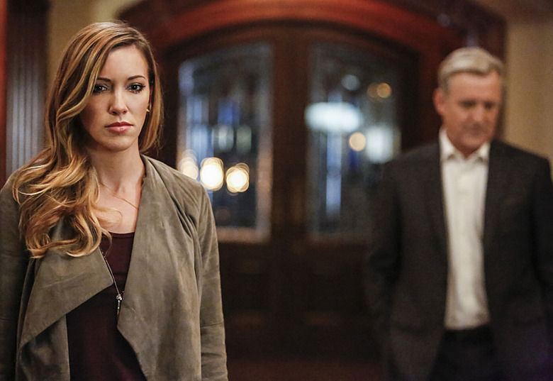 supergirl-flash-arrow-legends-crossover-photos-38