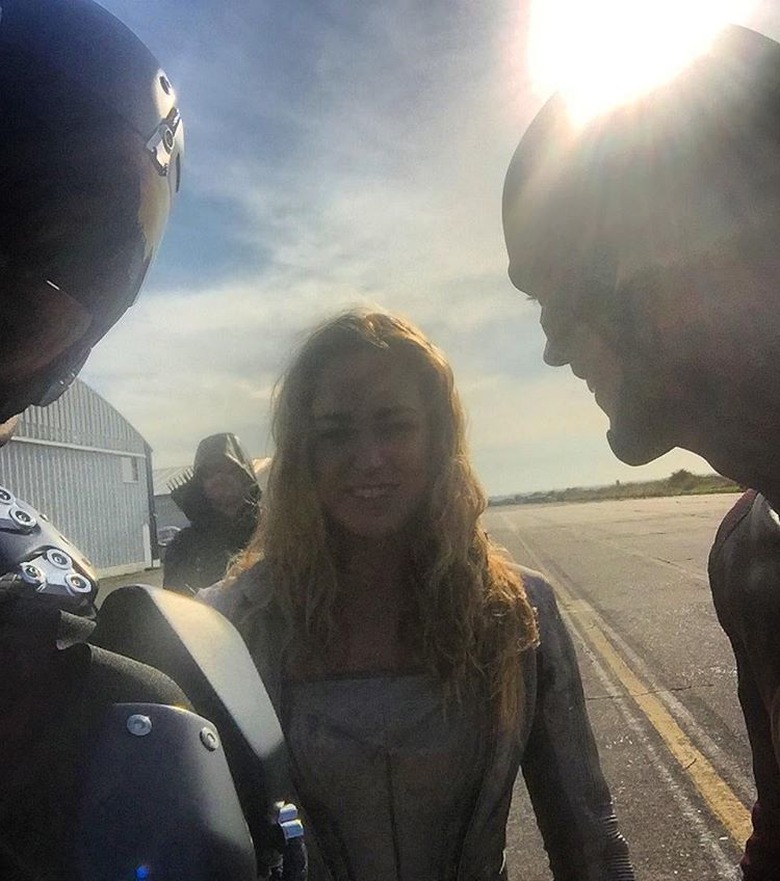 supergirl-flash-arrow-legends-crossover