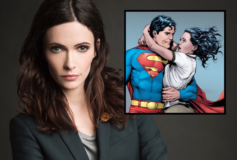 Bitsie Tulloch Lois Lane Arrowverse