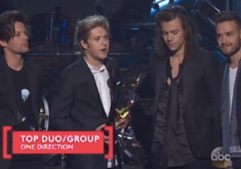 billboard-awards-one-direction