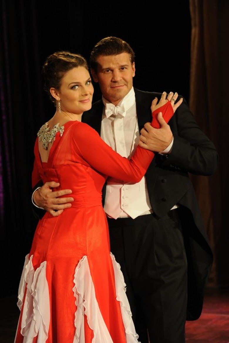 Bones-Ep806-DiamondRough_SceneDance_00496