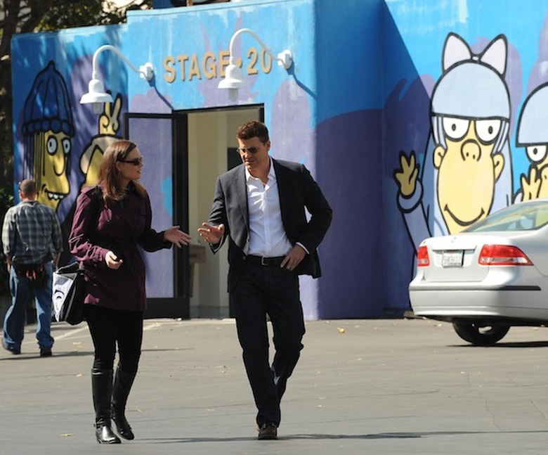 Bones-Ep712-SuitOnSet_Sc32_0370