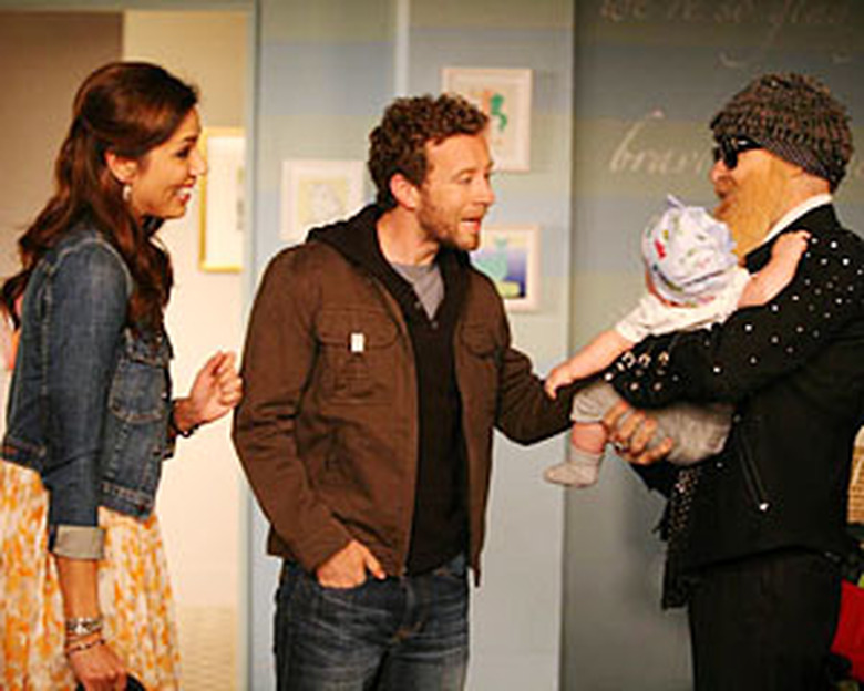 111201_bones_twist_in_twister_300