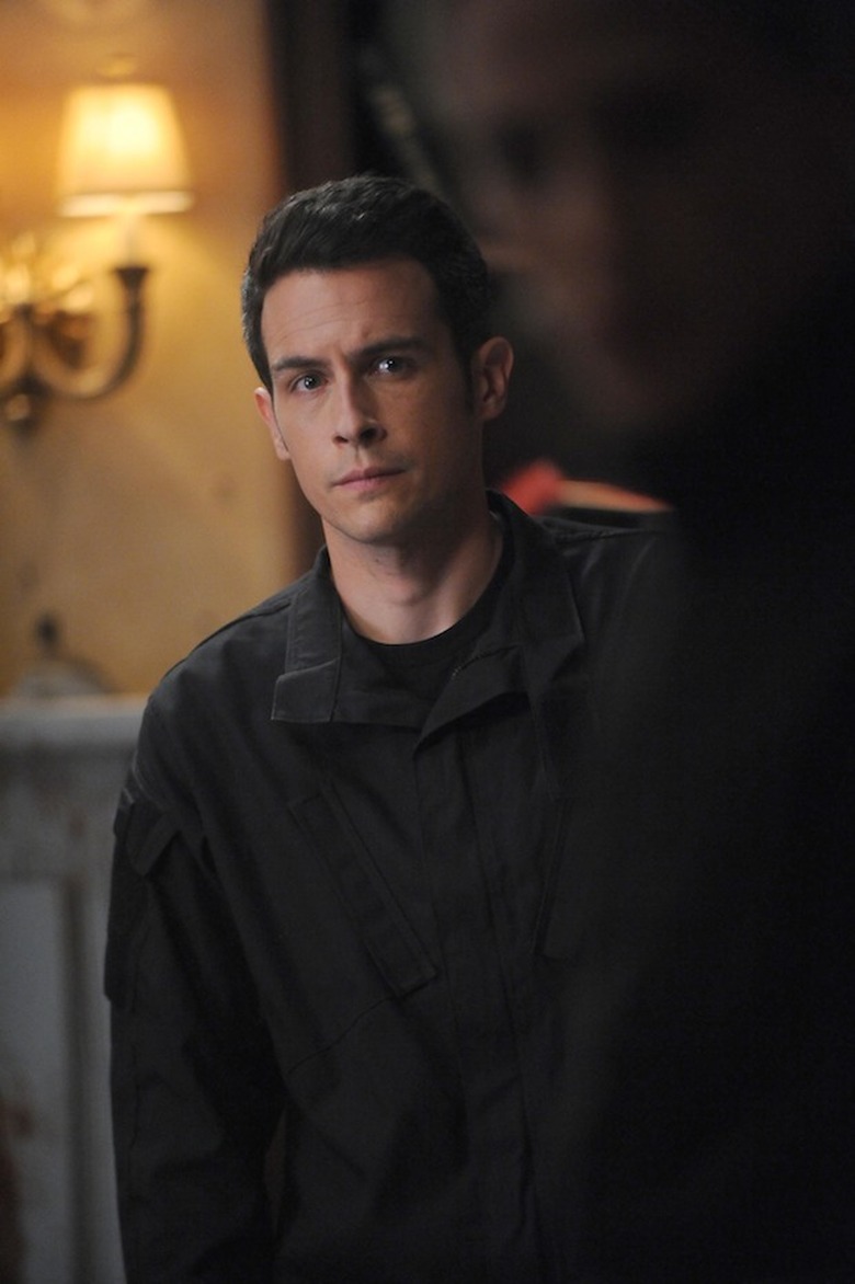Bones-Ep1101_LoyaltyLie-Sc34_0397_hires2