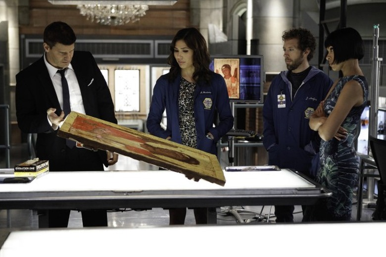 Bones_TheShotInTheDark_scene30-0109-