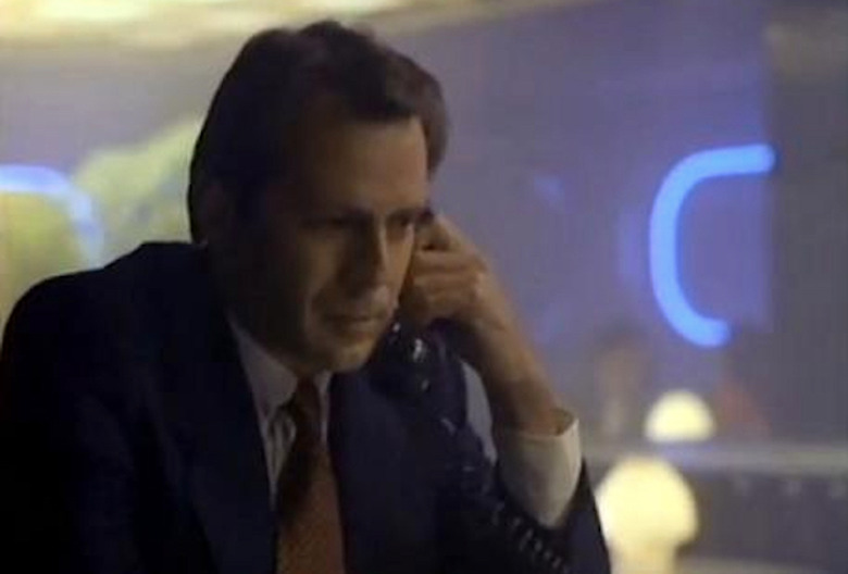 Peter Novins on The Twilight Zone - Bruce Willis TV Roles