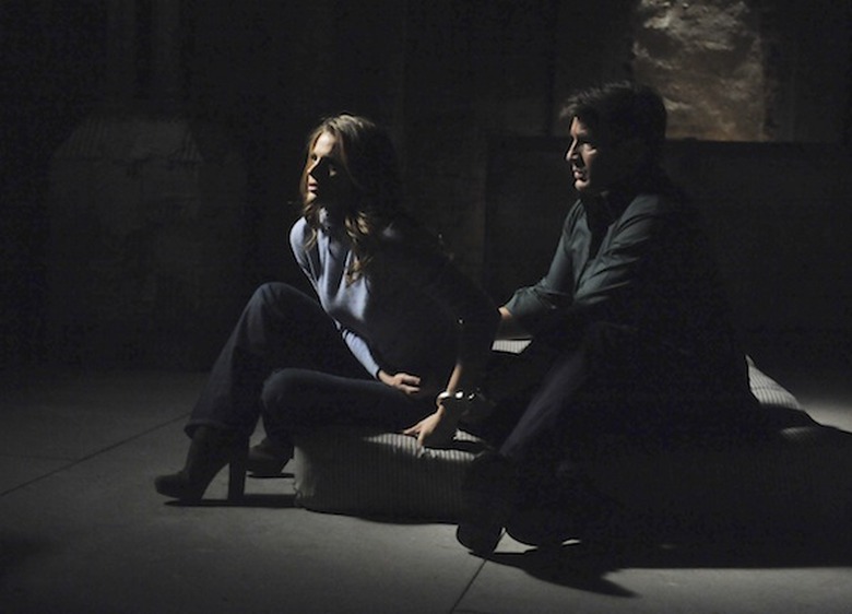 STANA KATIC, NATHAN FILLION