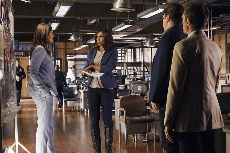 STANA KATIC, TOKS OLAGUNDOYE, NATHAN FILLION, SEAMUS DEVER