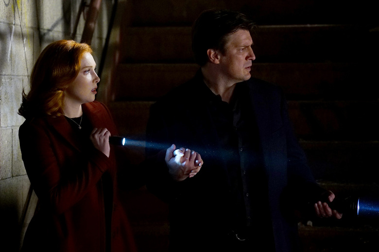 MOLLY QUINN, NATHAN FILLION