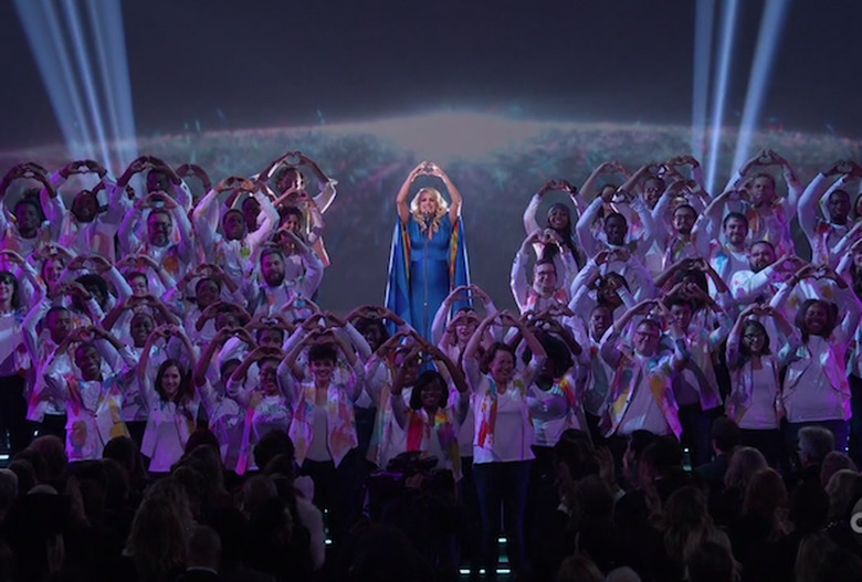 CMA Awards 2018 Photos Carrie Underwood