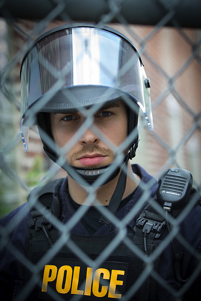 containment-season-1-photos (1)