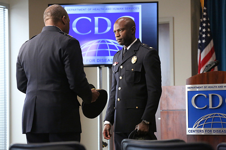 containment-season-1-photos (1)