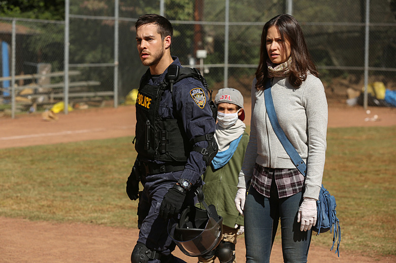 containment-season-1-photos (1)
