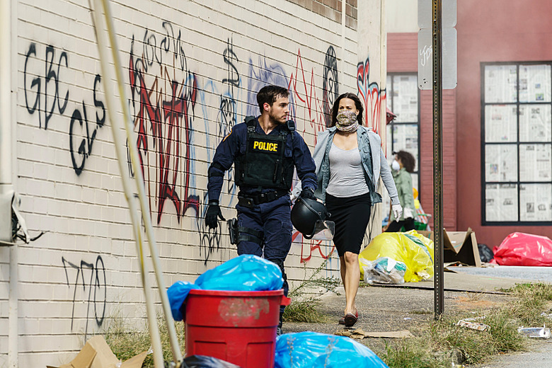 containment-season-1-photos (6)
