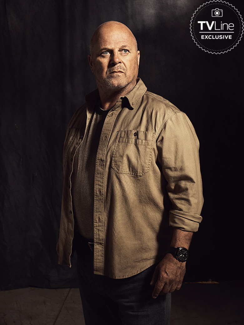 Coyote Season 1 Photos Portraits Michael Chiklis