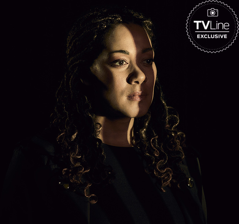 Coyote Season 1 Photos Portraits Michael Chiklis