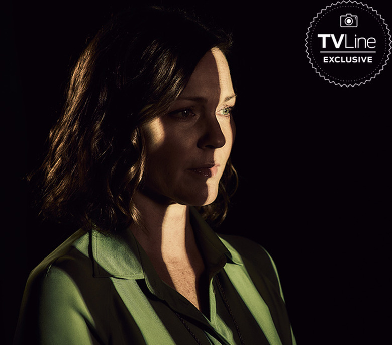 Coyote Season 1 Photos Portraits Michael Chiklis