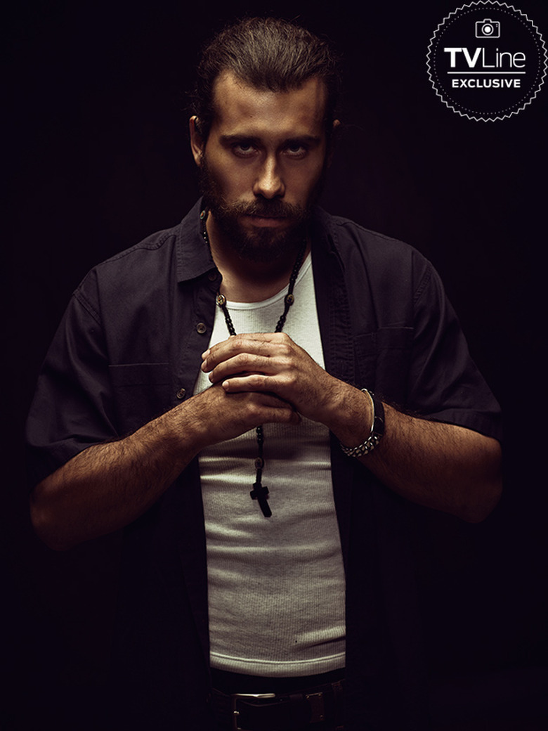 Coyote Season 1 Photos Portraits Michael Chiklis