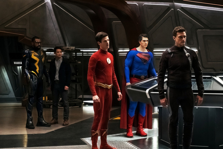 Crisis on Infinite Earths Photos